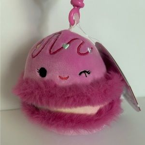 NWT Squishmallows 3.5” Middy the Pink Macaron Plush Clip Valentines 2024